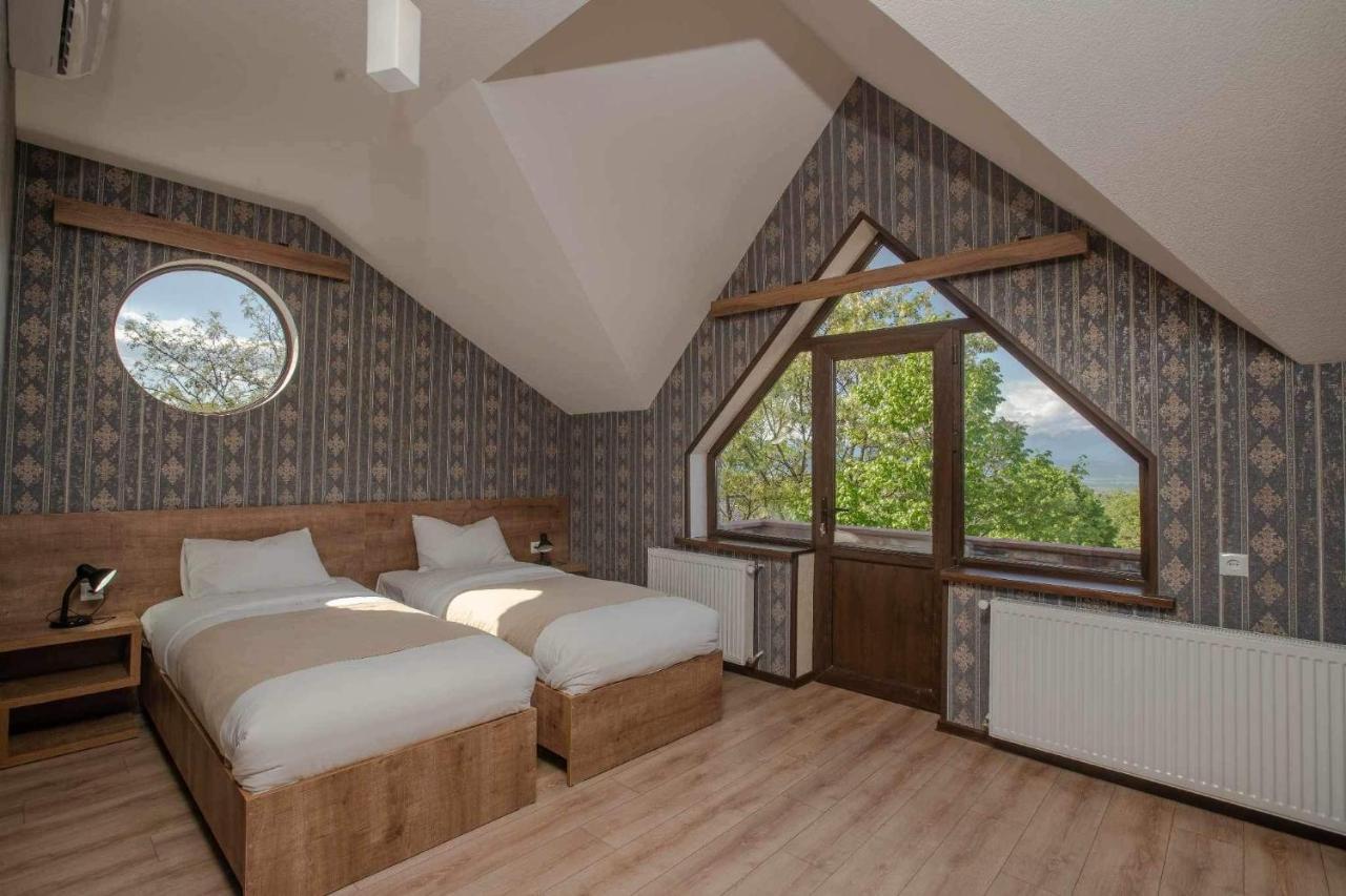 Chateau Orberi Ikalto Ngoại thất bức ảnh