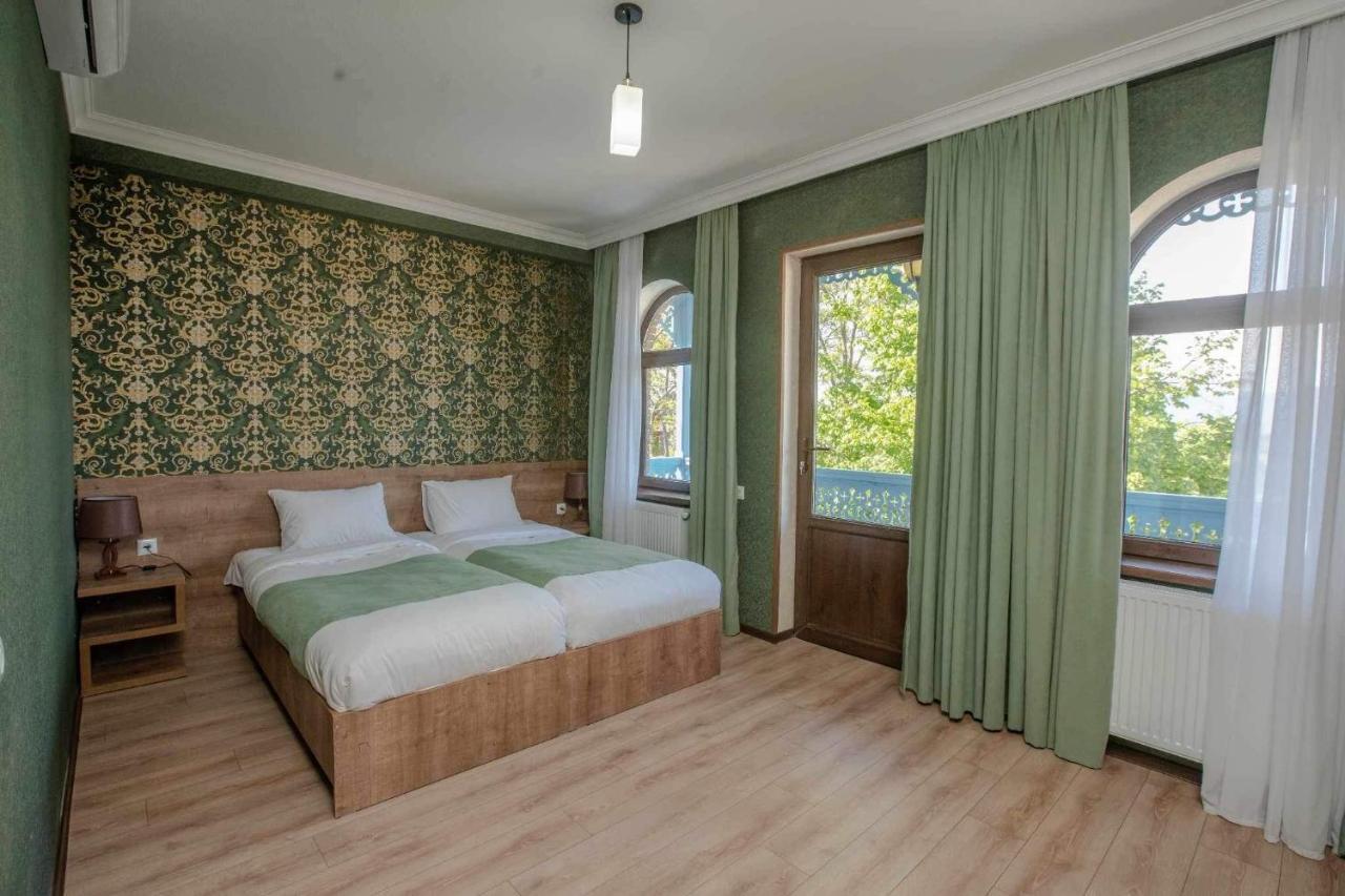 Chateau Orberi Ikalto Ngoại thất bức ảnh