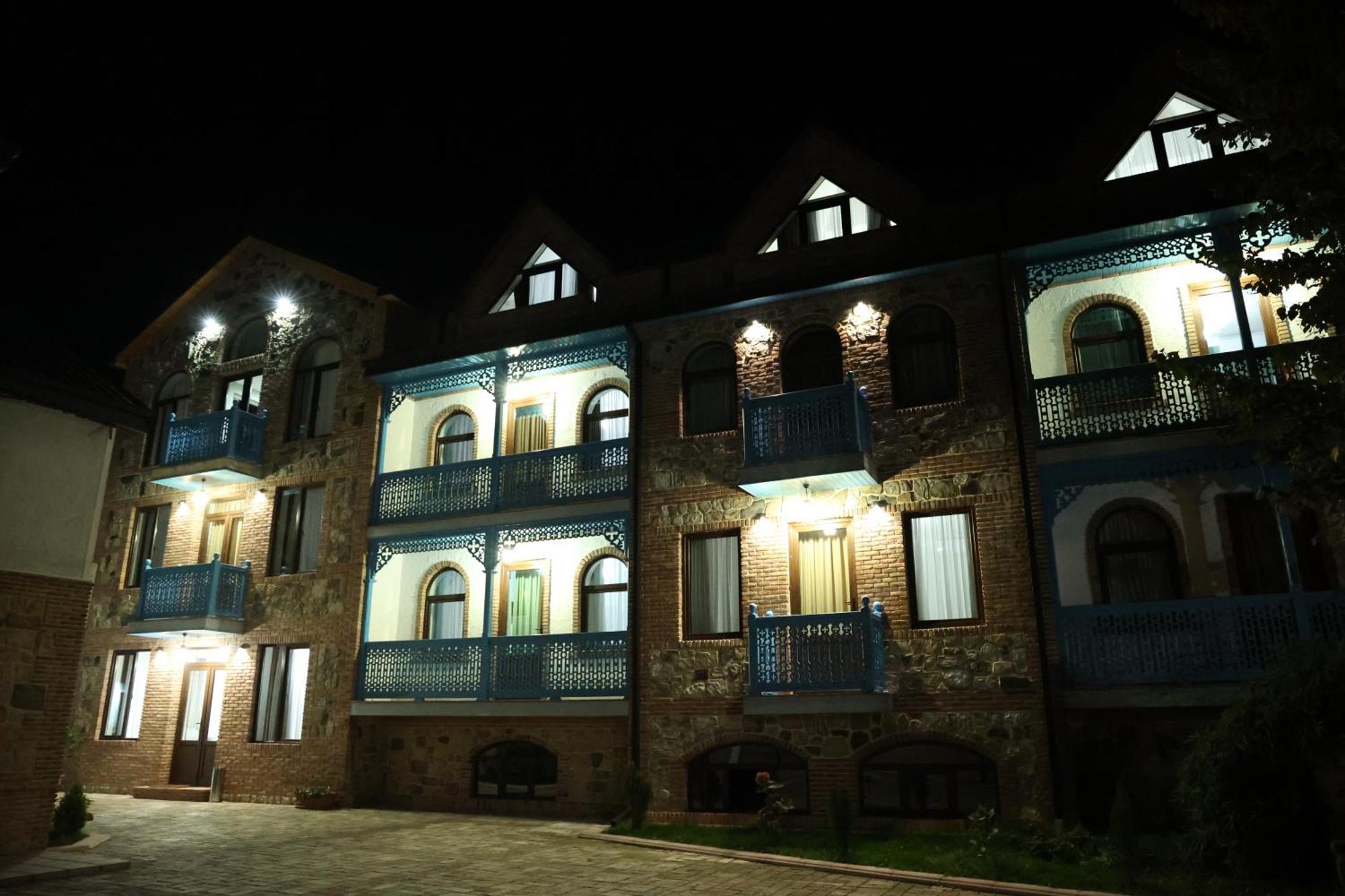 Chateau Orberi Ikalto Ngoại thất bức ảnh